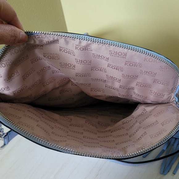 Michael Kors Blue BEDFORD Tassel Pebbled Leather Shoulder Bag/Crossbody Bag - Picture 8 of 16